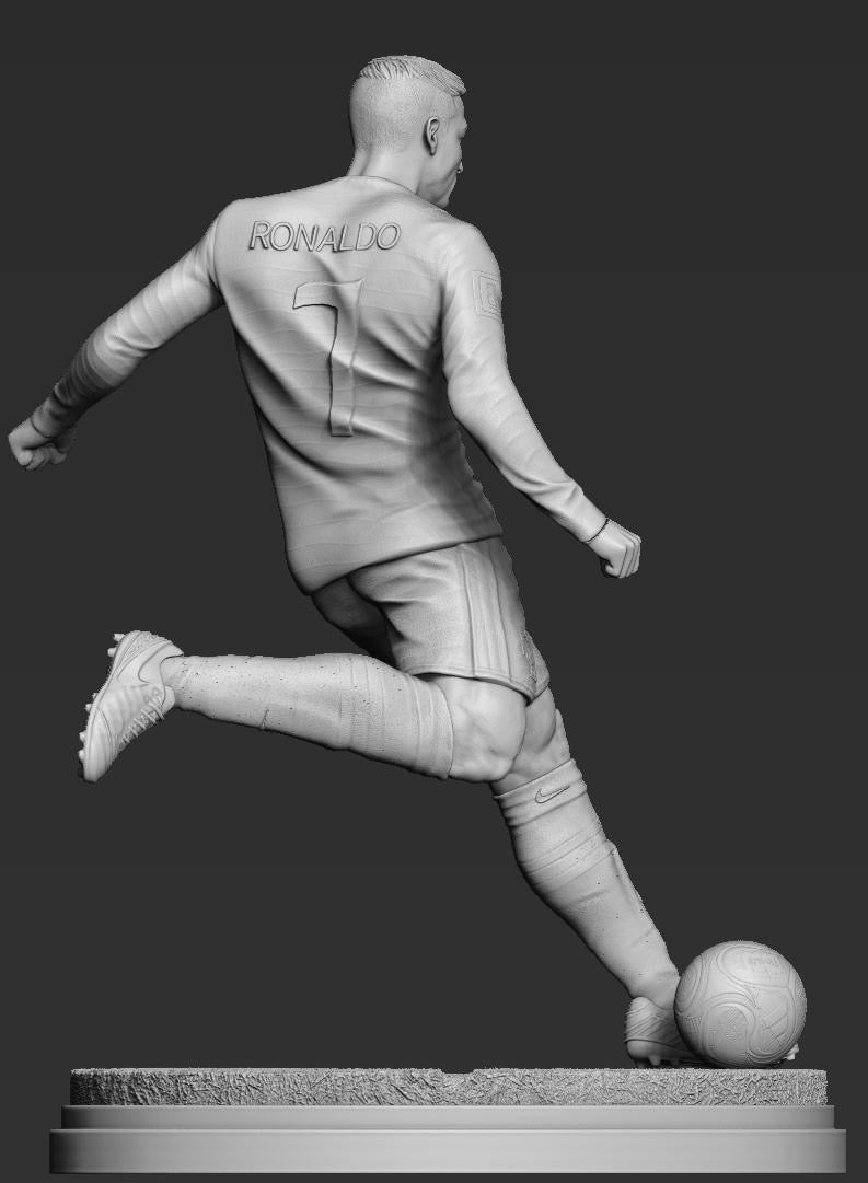 Cristiano Ronaldo - CR7 - Nexus 3D Studio - Messi Painted Statue